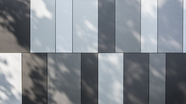 HPL (High Pressure Laminates) High Pressure Laminates are a type of cladding that is manufactured by using heat and pressure, to bond sheets of wood or paper fibre with a resin.
